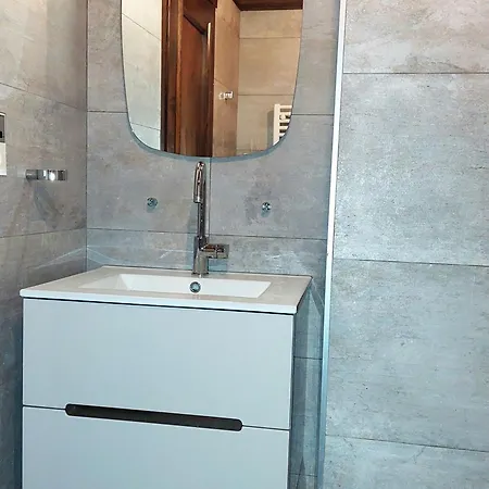 Chamonix-mont-blanc, 3 Pièces, 8 Personnes - Fr-1-517-25 Appartement